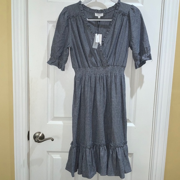 A loves a striped faux wrap ruffle neckline smocked waist dress Sz S puff sleeve - Picture 1 of 10